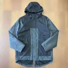 NIKE DRI-FIT 中綿ナイロンジャケット 古着 黒 Mサイズ