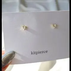 No.541 ジルコニアストーン ハート ゴールド ミニミニピアス チタン素材