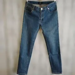 Item thumbnail for item e142782e-970d-4f34-b716-bd74f5bf6a90