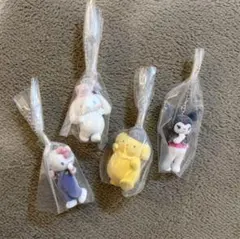 サンリオ ミニチュアチャーム ライブキャラクター ガチャガチャ 4点セット