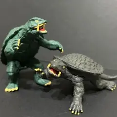 ガシャポンフィギュア ガメラ 2体セット
