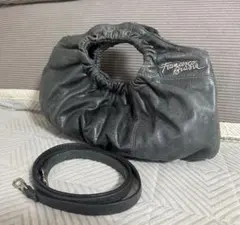 Item thumbnail for item ddaebdd3-7540-40a6-803e-6fb59054d046