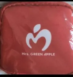 Item thumbnail for item c1fd7326-a4b7-4eaa-a78e-5aa35d101b9e