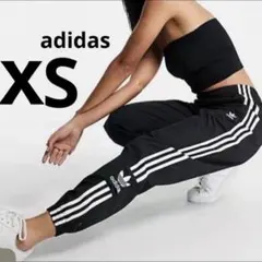 アディダスオリジナルス　adidas トラックパンツ　パンツ　XS ブラック