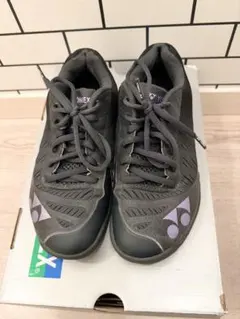 美品　YONEX　パワークッション エアラス　ダークグレー