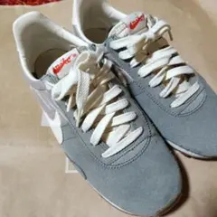 Item thumbnail for item 54f1acaf-5cda-4a46-88b9-99b728c2c5bd