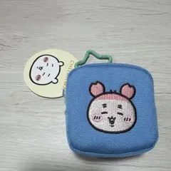 ちいかわ　古本屋　キャラクター刺繍ポーチ
