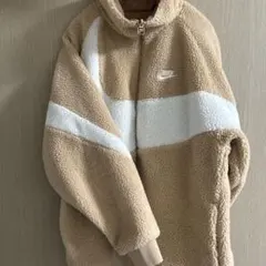 Nike フリースジャケット ベージュ