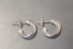 シルバーフープピアス