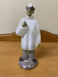 ボヘミアガラス 耳鼻科医 ドクター人形 - メルカリ