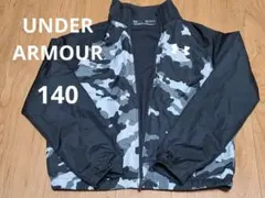値下げ！Under Armour ブラック グレー迷彩ジャケット 140