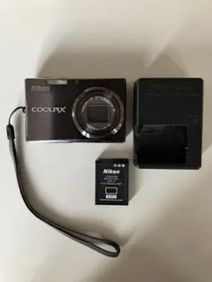 くまさん様専用　デジタルカメラNikon・COOLPIX S710