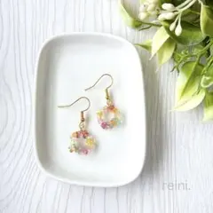 虹色のまんまるピアス イヤリング ハンドメイド
