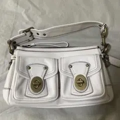 美品　COACH コーチ ワンショルダーバック　ホワイト　レザー