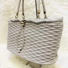 美品 FURLA MIONIDO トートバッグ(バック)キルティング - メルカリ