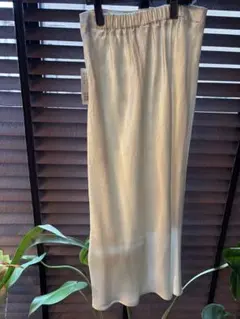 green label relaxingサテンナロースカート 38オフホワイト