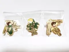 【進撃の巨人】ゆるパレット　ピンズコレクション　3点　AttackonTitan