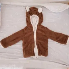 新品同様クマ耳付きモコモコパーカー　フリース　80サイズ　上着アウター