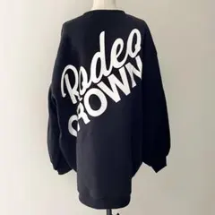 ロデオクラウンズ　ワイドボウル　後ろ斜めロゴ　裏起毛　トレーナー