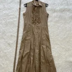 Brahmin ベージュ ノースリーブ ワンピースのサムネイル