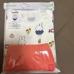 UNIQLOmiffy 半袖パジャマセット 120