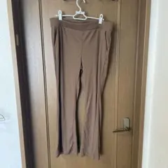 リブ編みブラウンパンツ サイズ40 ユニクロ