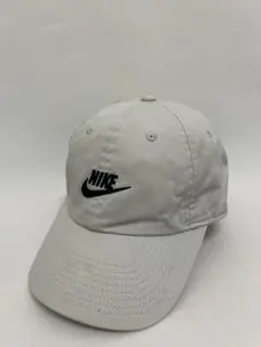 【Nike】ベースボールキャップ ベージュ
