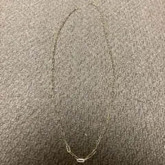 ゴールドチェーンネックレス