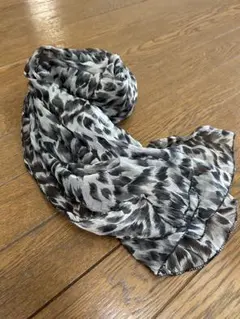 り*ん様 大判 レオパード柄 ストール 約126cm x 48cm