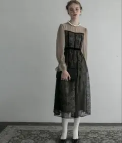 BONLECILL noir ベロアパイピング キャンディスリーブ レースドレス