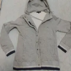 Tommy Hilfiger グレー フード付きパーカー M