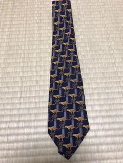 フェラガモ　ネクタイ