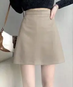 最終日目前セール‼️SHEIN シンプル ミニスカート ベージュ M