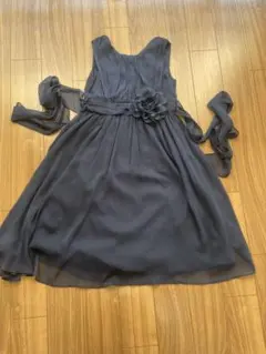 ガールズ　フォーマルドレス