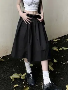 shein 黒 フレアスカート
