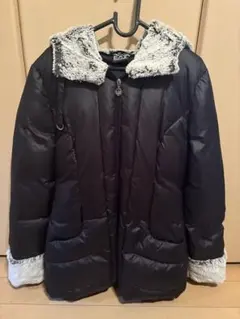 EA7 Emporio Armani ブラックダウンジャケット