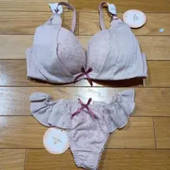新品タグ付き！F65ブラジャー&ショーツセット④