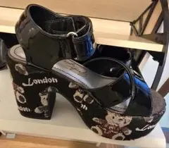 ヨースケ 厚底サンダル 送料こみ