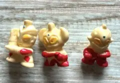 레트로 です。ウルトラマンボタン３個