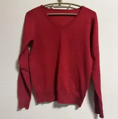 コットン＆レーヨン　Vネックニット　レッド