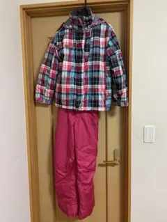 Item thumbnail for item e585ab3b-fa55-459a-8376-8bd2741bc505