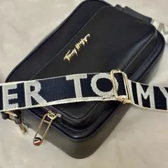 【TOMMY HILFIGER】シグネチャー ショルダーバッグ ネイビー