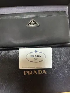 PRADA 二つ折り財布 ブラックのサムネイル
