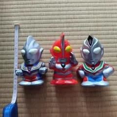 ウルトラマンアグル 貯金箱 - メルカリ