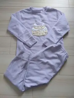 GU　キッズ　パジャマ　上下セット　130