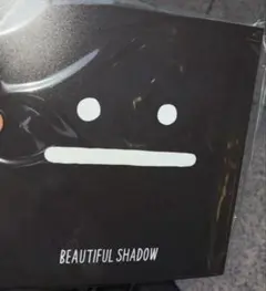 グラニフ　graniph ビューティフルシャドー