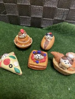 デコレ コンコンブル 猫のパン屋 ミニチュア置物 5点セット