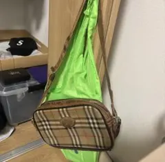 BURBERRY ショルダーバッグ brrrsos swag yokoのサムネイル