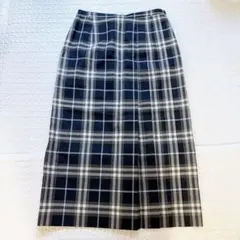 【専用】バーバリーロンドン ノバチェック ロング丈 Aライン　スカート サイズ バーバリーロンドン ロングスカート フレア 裏地付き ノバチェック