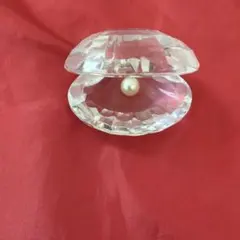 飾り物重さ約180グラム